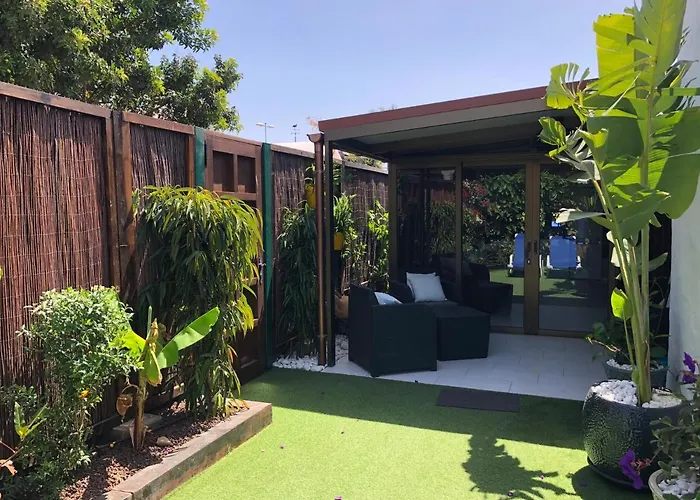 Atos With Private Garden Villa